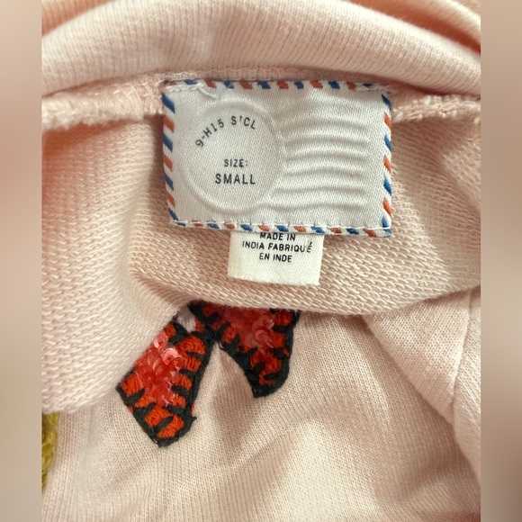 Rare Anthropologie mock neck Tomorrow Sweatshirt Embroidered Size: Small - Picture 4 of 7